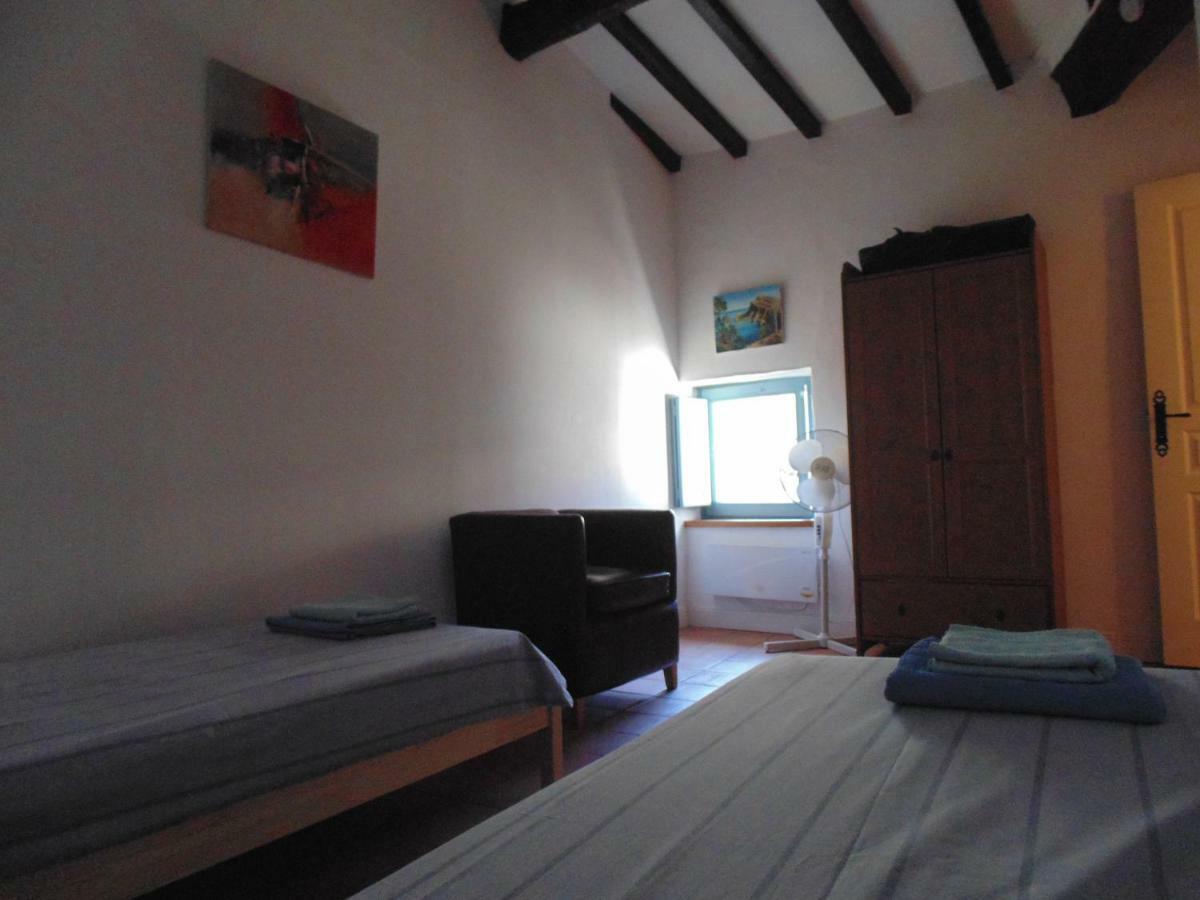 Apartment 3 Bedroom Modern In Historic Building Overlooking River Herault Agde